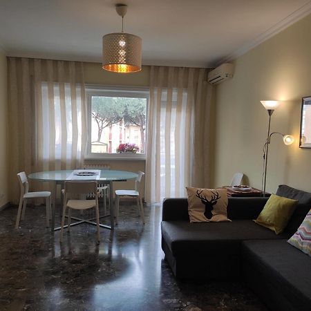 Cinthia'S House Apartment Roma Exterior foto